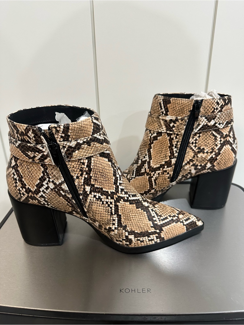 Qupid snake pointed boots